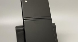 Good
													Samsung Galaxy Z Flip3 5G - Verizon, Black, 128 GB, 8 GB, SM-F711U, photo 2 of 6