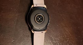 Good
													Samsung Galaxy Watch 42mm - Rose Gold, Bluetooth, photo 5 of 8