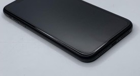 Good
													Apple iPhone Xr - Verizon, Black, 64 GB, A1984, photo 4 of 6