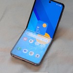 Fair Samsung Galaxy Z Flip5 - Unlocked, 512 GB, Graphite, 8 GB, SM-F731U1