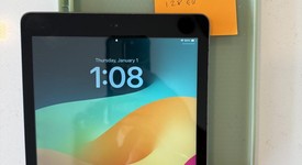 Good
													Apple iPad 6th Gen - Wi-Fi, Silver, 128 GB, A1893, photo 1 of 6