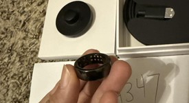 Mint
													Oura Ring Gen 3 - Black, Size 8, Horizon, photo 3 of 4