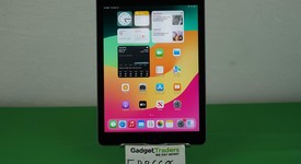 Good
													Apple iPad 6th Gen - Wi-Fi, Silver, 32 GB, A1893, photo 1 of 10