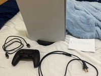 PlayStation 5 Standard Edition (2020)