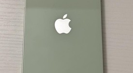 Good
													Apple iPhone 12 - Unlocked, Green, 64 GB, A2172, photo 3 of 7