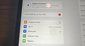 Good
													Apple iPad Pro 12.9" 4th Gen 2020 - Unlocked, Gray, 128 GB, A2069, photo 1 of 6