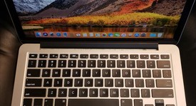 Good
													MacBook Pro 2015 (Retina) - 13" - Silver, 128 GB, 8 GB, photo 2 of 11