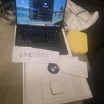 Good MacBook Air 2025 (M4) - 13 inch - 256 GB, Midnight, 16 GB, Apple M4