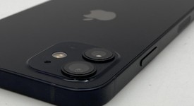 Mint
													Apple iPhone 12 - Unlocked, Black, 64 GB, A2172, photo 3 of 6