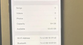 Mint
													Apple iPhone 11 Pro Max - Unlocked, Gold, 64 GB, A2161, photo 3 of 10