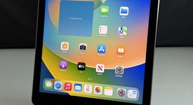 Good
													Apple iPad Pro 9.7" - Wi-Fi, Gray, 32 GB, A1673, photo 2 of 8