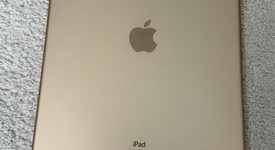 Good
													Apple iPad Pro 12.9" 1st Gen 2015 - Wi-Fi, Gold, 32 GB, A1584, 1st Gen 2015, photo 3 of 4