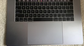 Mint
													MacBook Pro 2017 (With Touch Bar) - 15" - I7, Gray, 512 GB, 16 GB, photo 2 of 10