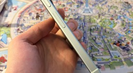 Mint
													Google Pixel 9 - Unlocked, Wintergreen, 128 GB, 12 GB, G2YBB, photo 5 of 9