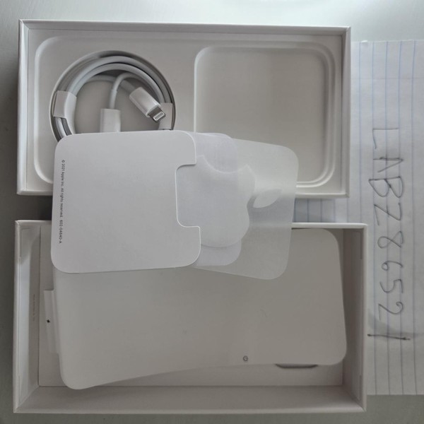 Apple iPhone 13 - Unlocked, 128 GB, Midnight, A2482