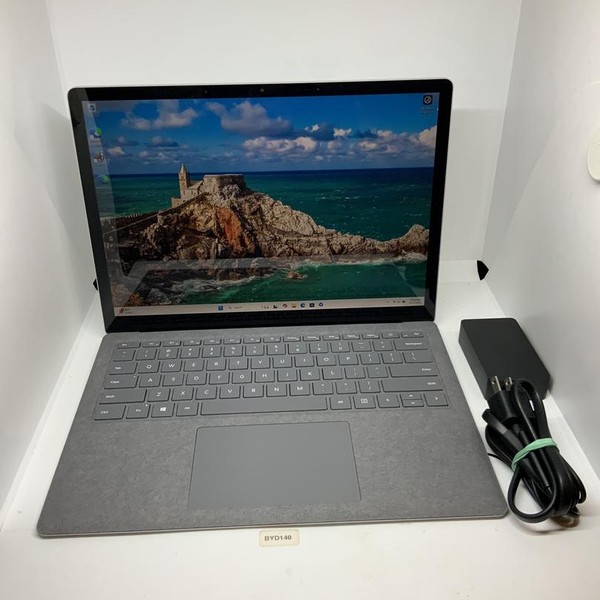 Microsoft Surface Laptop 3 - 256 GB, Platinum, 8 GB, Intel Core i5, 13.5 inch