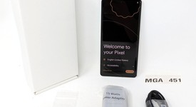 Good
													Google Pixel 7 Pro - Verizon, Snow, 128 GB, 12 GB, GE2AE, photo 2 of 10