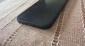 Good
													Apple iPhone 13 - Verizon, Green, 128 GB, A2482, photo 3 of 9