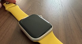 Fair
													Apple Watch Series 7 45mm - Starlight, A2474 - GPS, Aluminum, photo 3 of 7