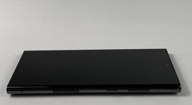 Good
													Samsung Galaxy S22 Ultra - Unlocked, Black, 512 GB, 12 GB, SM-S908U1, photo 3 of 4