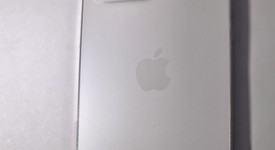 Mint
													Apple iPhone 16 Pro Max - Unlocked, White, 1 TB, A3084, photo 4 of 17