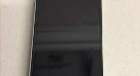 Good
													Apple iPhone SE 1st Gen 2016 - AT&T, Grey, 32 GB, A1662, photo 2 of 7