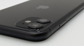 Fair
													Apple iPhone 11 - Unlocked, Black, 64 GB, A2111, photo 4 of 7