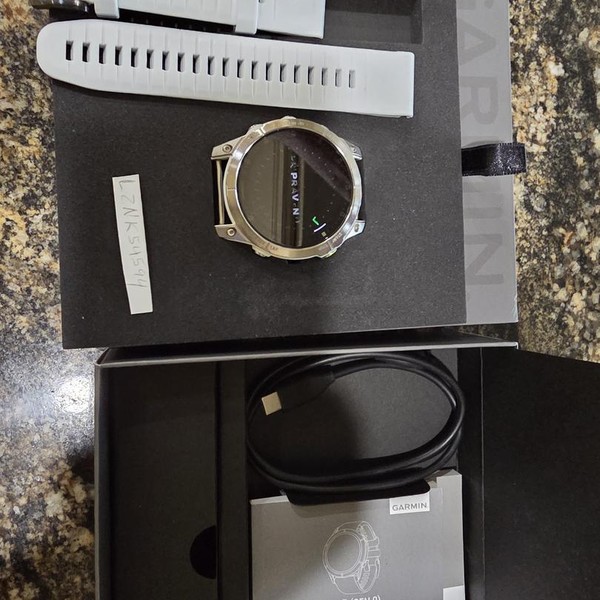 Garmin epix Gen 2 - White, Sapphire