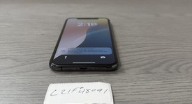 Mint
													Apple iPhone Xs - Unlocked, Gray, 64 GB, A1920, photo 2 of 7
