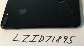 Good
													Apple iPhone 7 Plus - Unlocked, Jet Black, 128 GB, A1661, photo 4 of 9