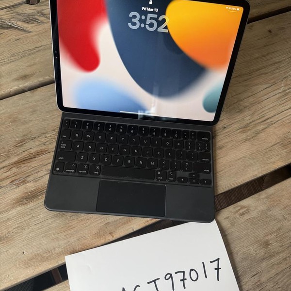 Apple iPad Pro 11 inch 3rd Gen 2021 - Wi-Fi, 128 GB, Gray