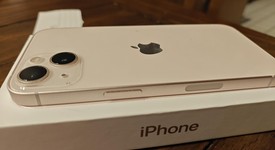 Good
													Apple iPhone 13 - AT&T, Pink, 128 GB, A2482, photo 4 of 4