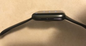 Good
													Apple Watch Series 4 44mm - Unlocked, Gray, A1976 - Cellular, Aluminum, photo 4 of 9