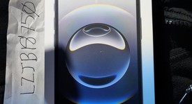 New
													Apple iPhone 16e - AT&T, Black, 128 GB, A3212, photo 2 of 4