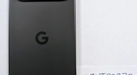 Mint
													Google Pixel 10 Pro - Unlocked, Obsidian, 128 GB, G4QUR, photo 1 of 8