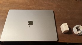 Mint
													MacBook Air 2025 (M4) - 15" - Apple M4, Sky Blue, 256 GB, 16 GB, photo 2 of 12