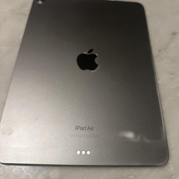 Apple iPad Air (5th Gen) - Wi-Fi, 256 GB, Gray, A2588