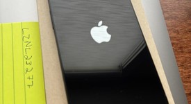 Mint
													Apple iPhone 14 - Unlocked, Midnight, 128 GB, A2649, photo 4 of 5