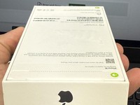 Apple iPhone 16