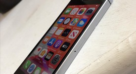 Good
													Apple iPhone SE 1st Gen 2016 - Verizon, Grey, 32 GB, A1662, photo 4 of 6