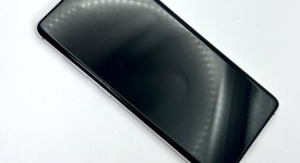 Good
													Samsung Galaxy S10 Plus - Unlocked, Ceramic White, 512 GB, 8 GB, SM-G975U1, photo 4 of 4