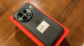 Mint
													OnePlus 13 - Unlocked, Black Eclipse, 512 GB, 16 GB, photo 4 of 10