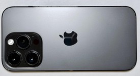 Good
													Apple iPhone 14 Pro - Unlocked, Black, 512 GB, A2650, photo 5 of 5