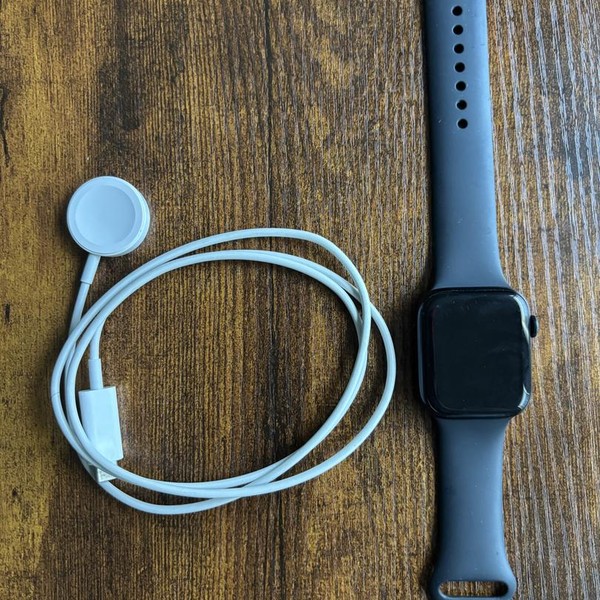 Apple Watch SE 2nd Gen 44mm - Unlocked, Midnight, A2727 - Cellular, Aluminum