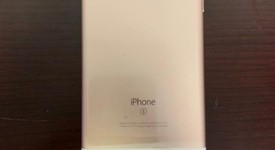 Mint
													Apple iPhone 6S - Unlocked, Rose Gold, 32 GB, A1633, photo 2 of 5