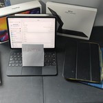 Good Apple iPad Pro 11 inch 2nd Gen 2020 - Unlocked, 1 TB, Gray, A2068