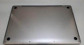 Good
													MacBook Pro 2016 (With Touch Bar) - 15" - Gray, 512 GB, 16 GB, photo 4 of 4