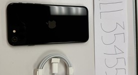 Mint
													Apple iPhone SE 3rd Gen 2022 - Unlocked, Midnight, 64 GB, A2595, photo 2 of 7