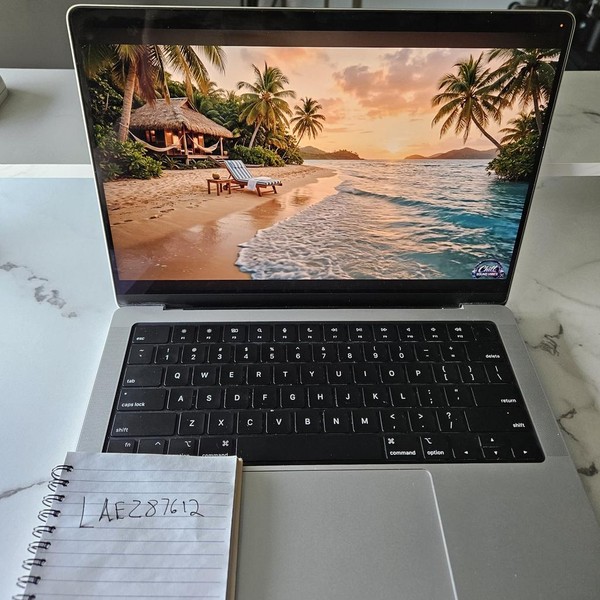 MacBook Pro 2024 - 14 inch - 512 GB, Silver, 16 GB, Apple M4