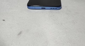 Mint
													Moto G Play (2024) - Unlocked, Blue, 64 GB, 4 GB, photo 4 of 7